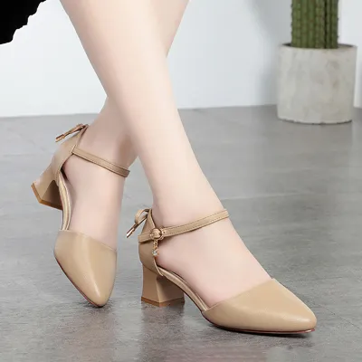  SINGLE STRAP HOLLOW HEELS POINTED TOE LEATHER SHOE GB-6011